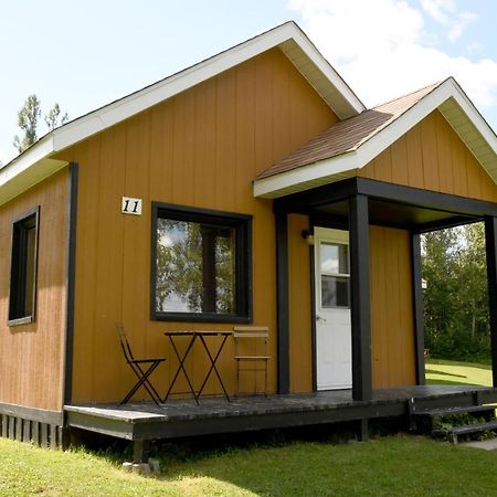 Chalets Du Lac Matapedia Val-Brillant Eksteriør billede